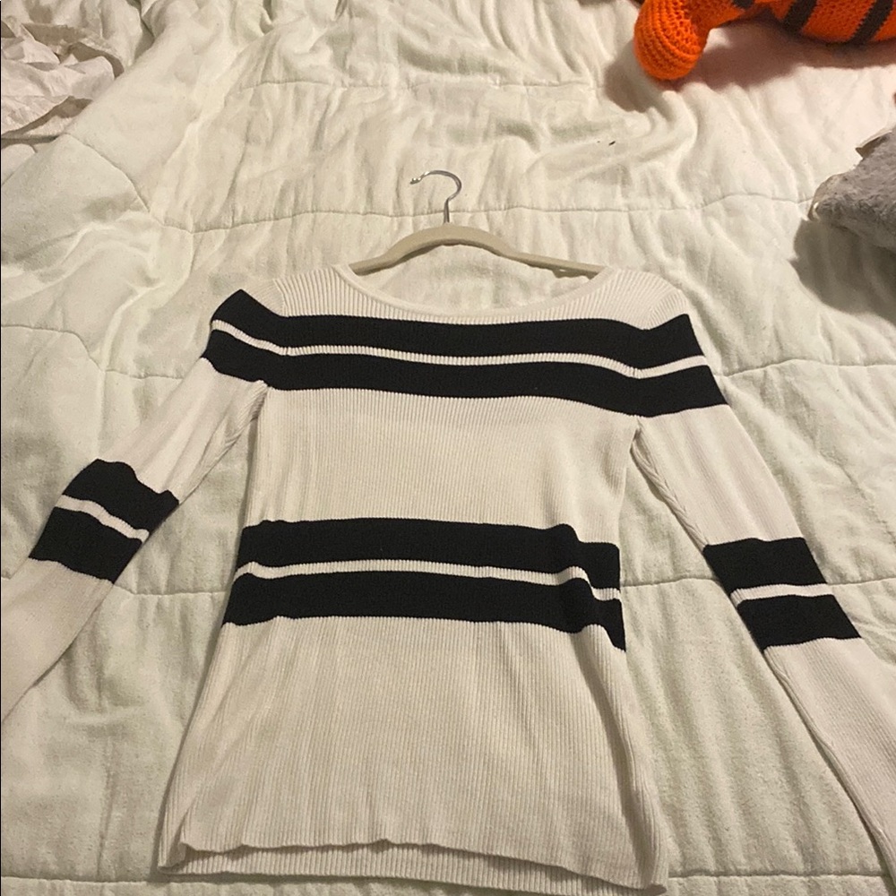 Striped Black and White Women's Sweater